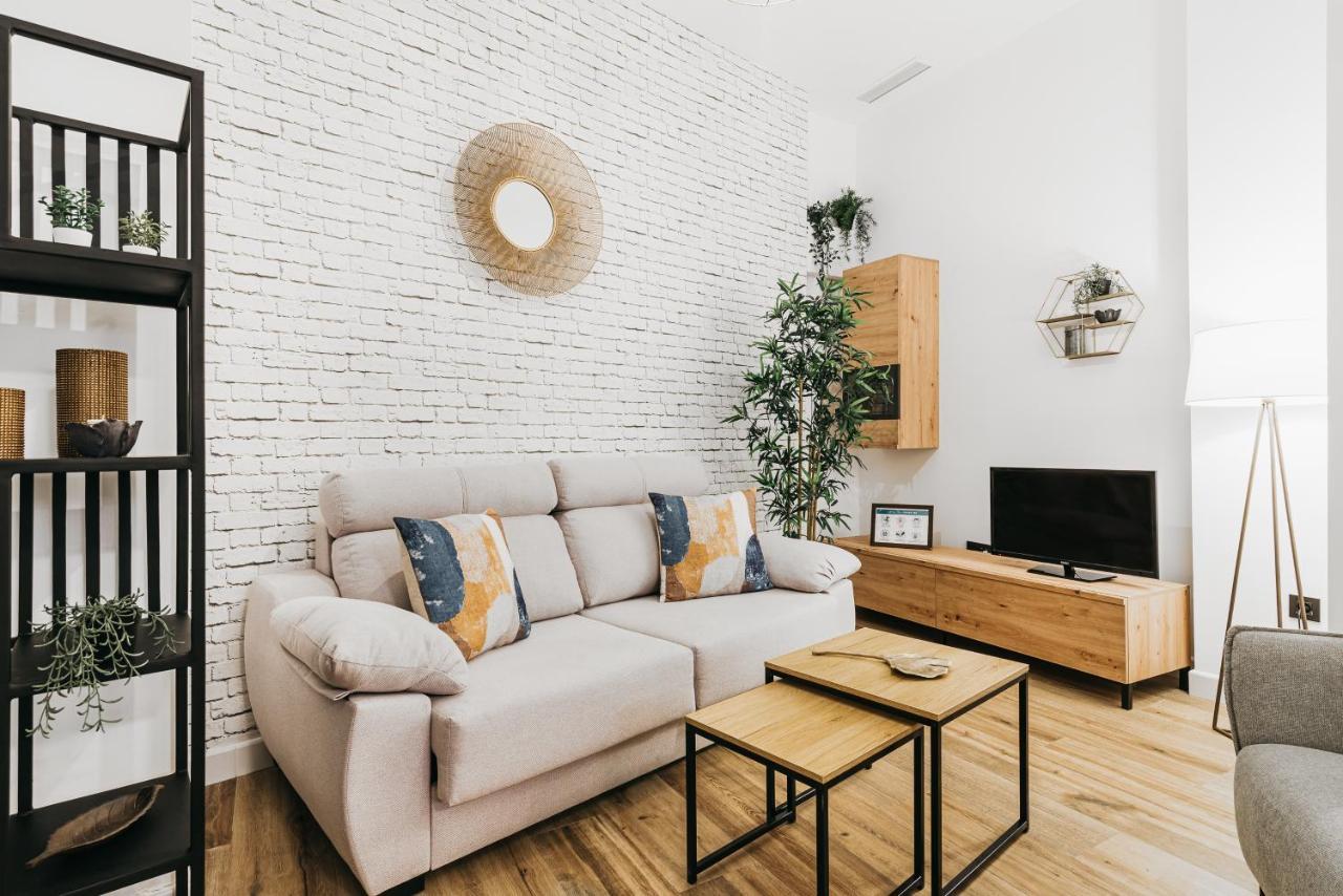 Apartamento Macarena Junto A La Basilica De La Macarena セビリア エクステリア 写真